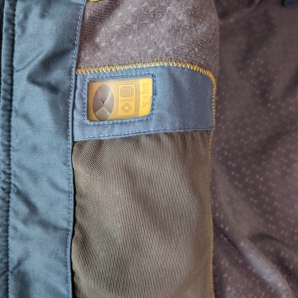 EMS System Three Medium Weight Ski or Snowboard Jacket Men's Size Small - Picture 3 of 16